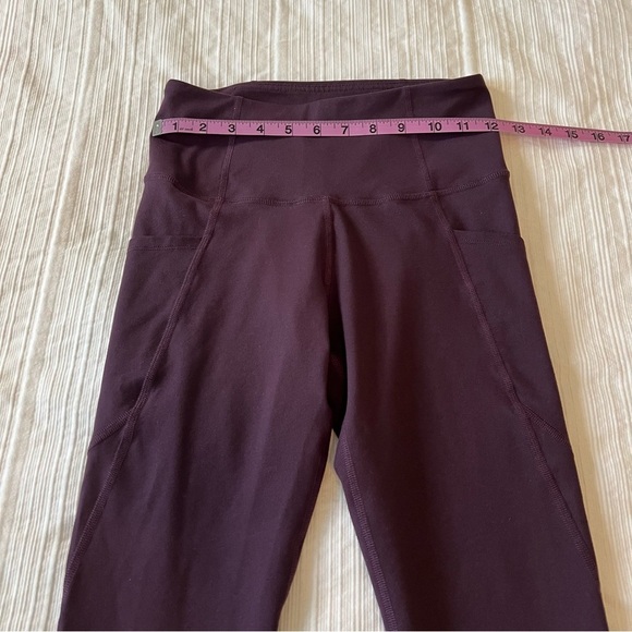 2/$30 Core 10 Plum Form-Fitting Leggings with Smooth Finish - Picture 4 of 9